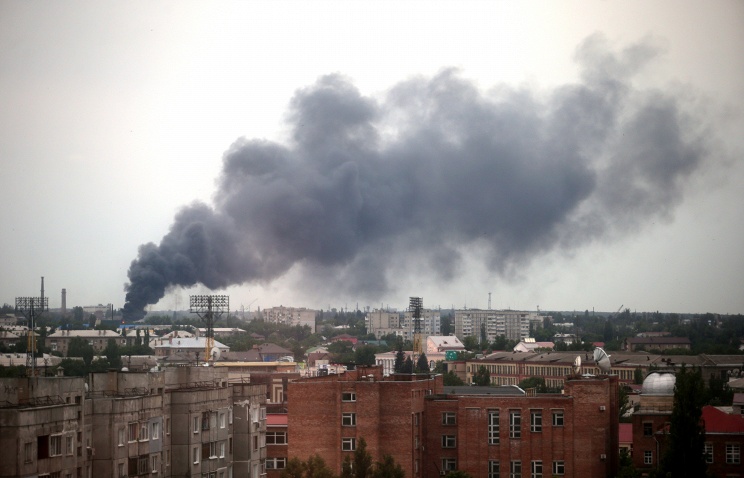 Пригороды Луганска подверглись авиаударам