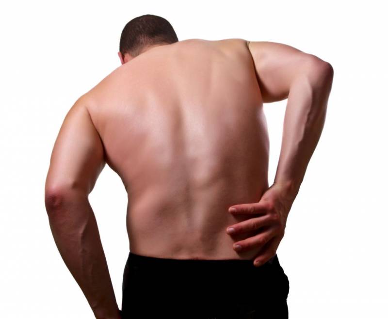 Как избавится от болей в спине. Какие методы популярны?